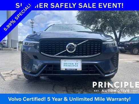Certified 2023 Volvo XC60 B5 Ultimate w/ Climate Package FWD image 3