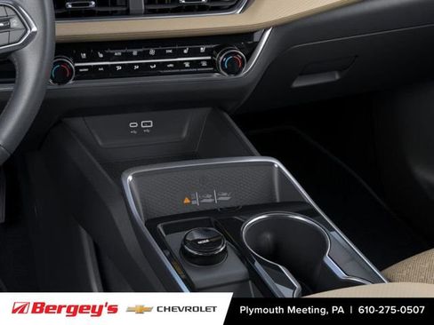 New 2026 Chevrolet Equinox ACTIV w/ Convenience Package III FWD image 25