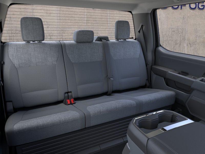 New 2025 Ford F250 XLT w/ Black Appearance Package AWD/4WD image 11