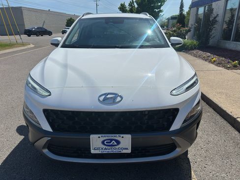 Used 2023 Hyundai Kona Limited image 10