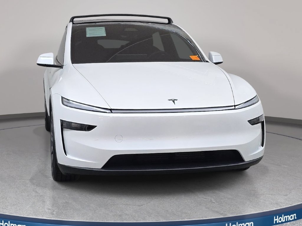 Used 2026 Tesla Model Y AWD image 3