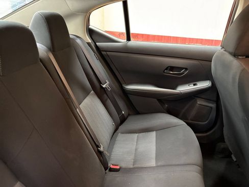 Used 2025 Nissan Sentra SV FWD image 35