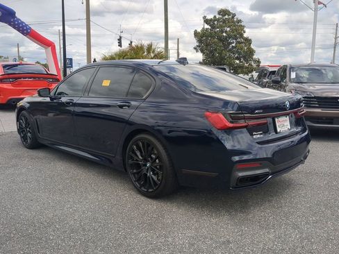 Used 2021 BMW 750i xDrive w/ Executive Package image 6