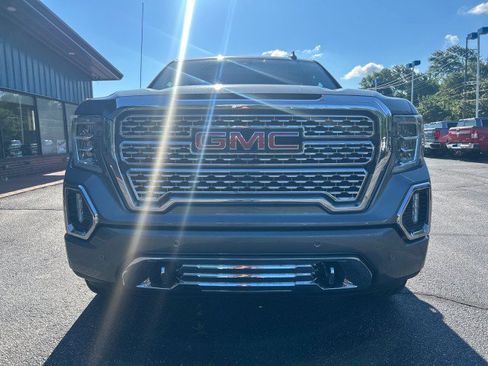 Used 2020 GMC Sierra 1500 Denali w/ Driver Alert Package II AWD/4WD image 3
