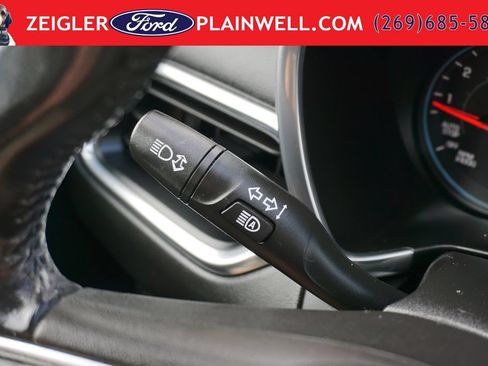 Used 2020 Chevrolet Equinox LT FWD image 25