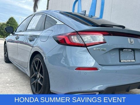 Used 2023 Honda Civic Sport Touring image 6