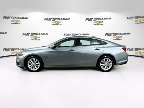 Used 2025 Chevrolet Malibu LT FWD image 4