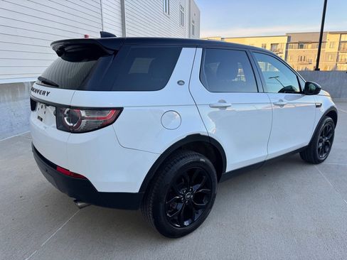 Used 2018 Land Rover Discovery Sport HSE image 3
