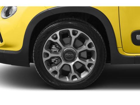 Used 2015 FIAT 500L Trekking FWD image 14