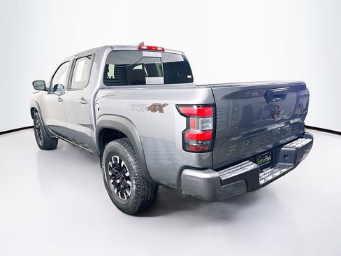 Used 2024 Nissan Frontier PRO-4X image 5