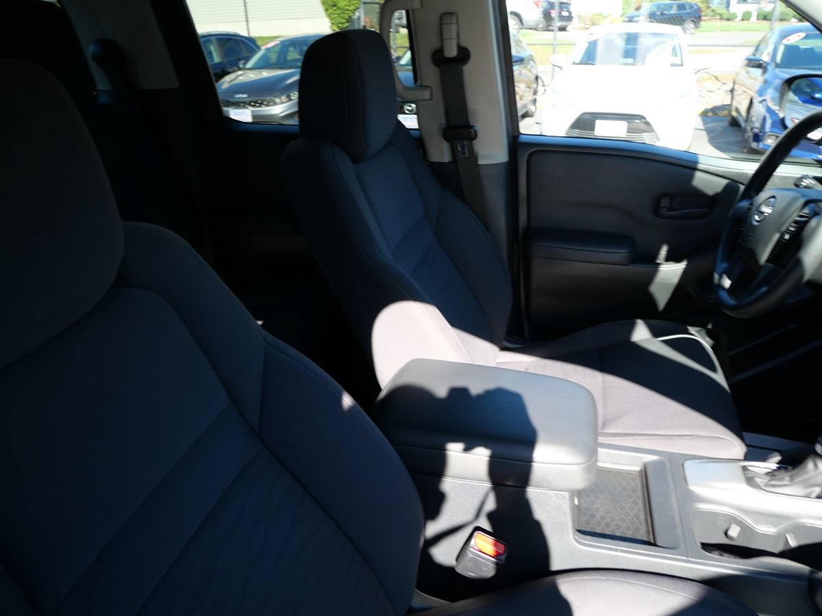 Used 2022 Nissan Frontier S w/ Technology Package AWD/4WD image 27