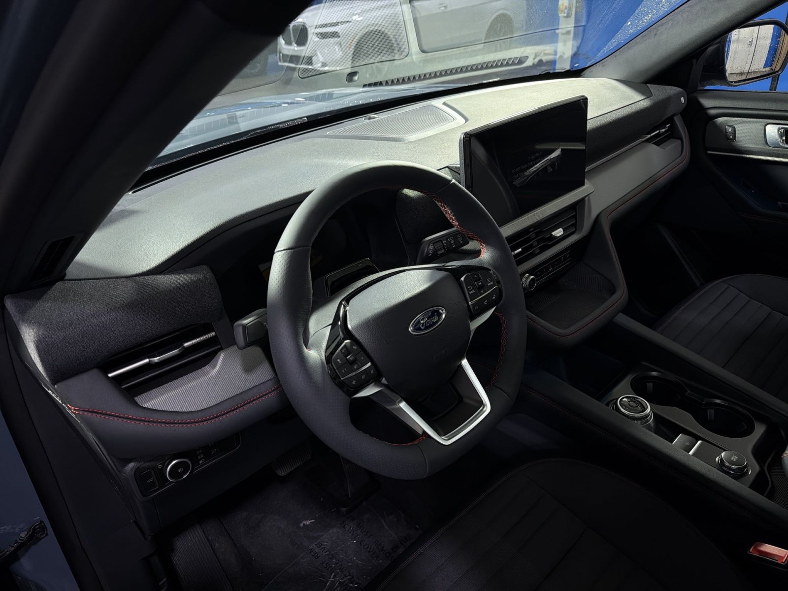 New 2027 Ford Explorer ST-Line w/ Premium Package AWD/4WD image 18