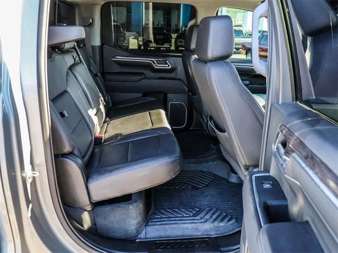 Used 2023 Chevrolet Silverado 1500 LTZ image 18