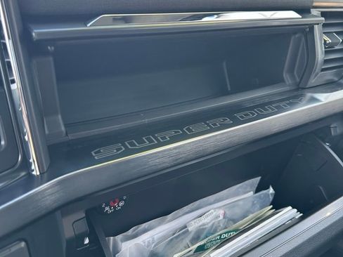 Used 2023 Ford F250 Lariat w/ Lariat Ultimate Package image 19