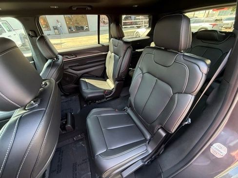 New 2025 Jeep Grand Cherokee L Limited w/ Trailer Tow Package image 22