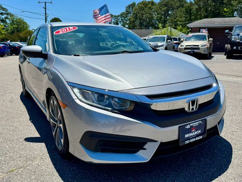Used 2018 Honda Civic LX image 7