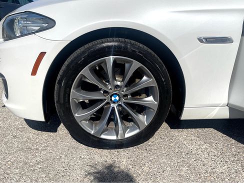 Used 2014 BMW 528i xDrive Sedan image 26