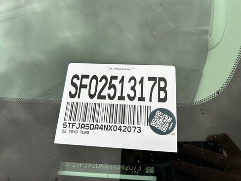 Used 2022 Toyota Tundra Limited image 32