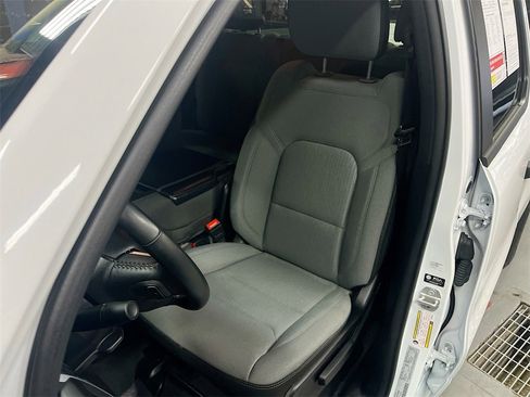 Used 2024 RAM 1500 Big Horn image 19