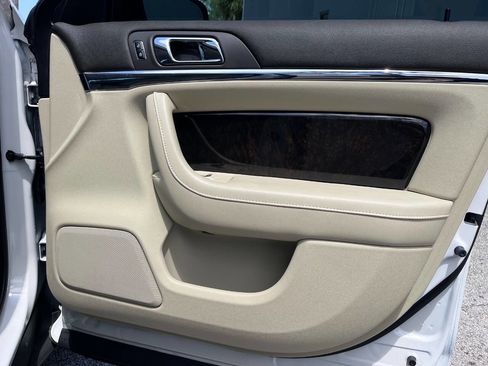 Used 2014 Lincoln MKS AWD w/ Equipment Group 201A image 36