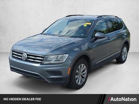 Used 2018 Volkswagen Tiguan SE FWD image 1