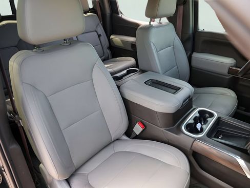Used 2019 GMC Sierra 1500 SLT AWD/4WD image 33