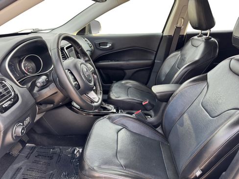 Used 2020 Jeep Compass Limited w/ Advanced Safety Group image 9