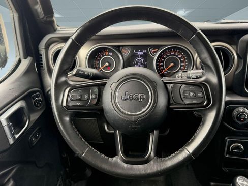Used 2018 Jeep Wrangler Unlimited Sport S AWD/4WD image 13