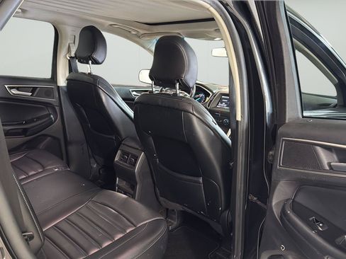 Used 2015 Ford Edge SEL w/ Equipment Group 201A AWD/4WD image 10