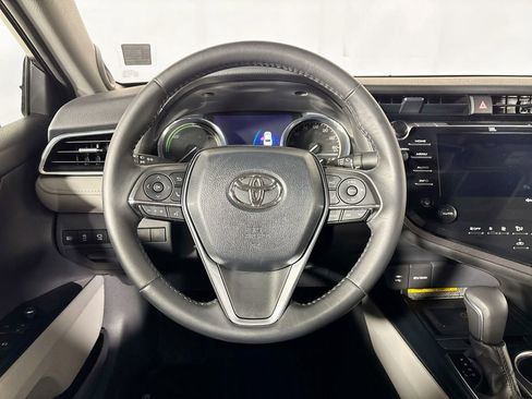 Used 2018 Toyota Camry XLE w/ Audio Package FWD image 13