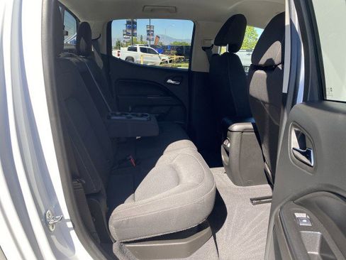 Used 2022 Chevrolet Colorado LT w/ LT Convenience Package image 26