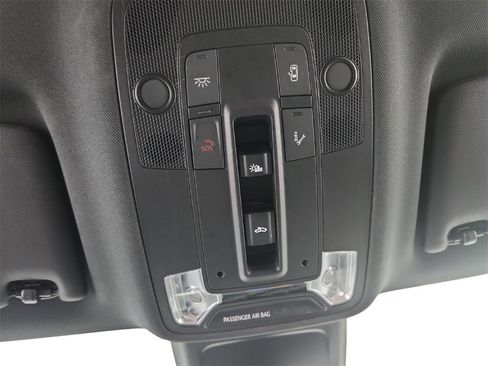 Used 2023 Audi Q3 2.0T Premium Plus image 43