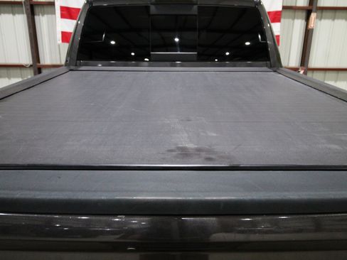 Used 2016 RAM 2500 Laramie w/ Sport Appearance Group AWD/4WD image 10