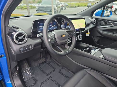 New 2025 Chevrolet Blazer EV LT AWD/4WD image 11