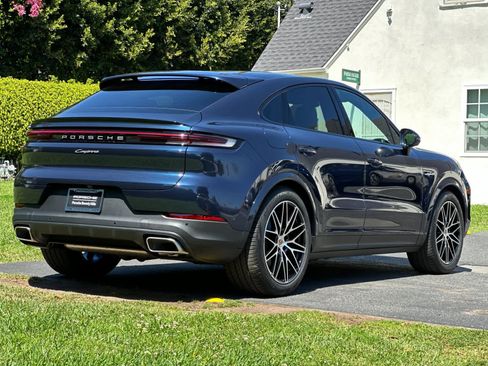 New 2026 Porsche Cayenne E-Hybrid image 8