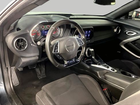 Used 2023 Chevrolet Camaro LT w/ Technology Package RWD image 16