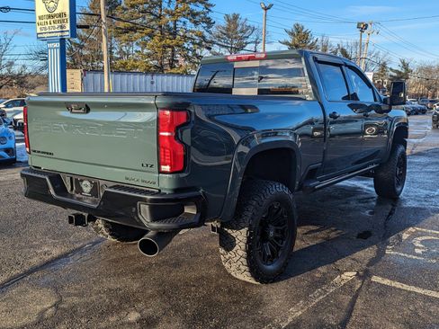 Used 2025 Chevrolet Silverado 2500 LTZ w/ Trail Boss Package image 7