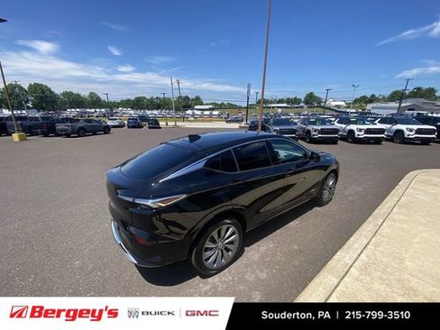 Certified 2025 Buick Envista Sport Touring FWD image 23