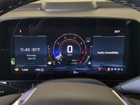 New 2025 Chevrolet Suburban Premier image 12