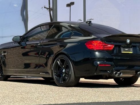 Used 2017 BMW M4 Coupe image 8