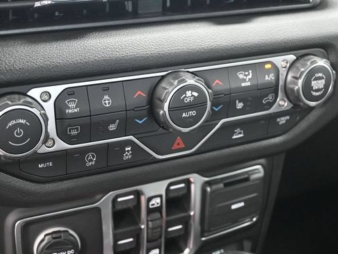 New 2026 Jeep Wrangler Unlimited Sport AWD/4WD image 19