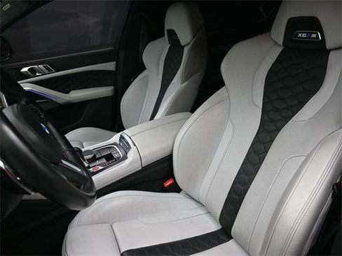 Used 2022 BMW X6 M Base w/ Competition Package image 13