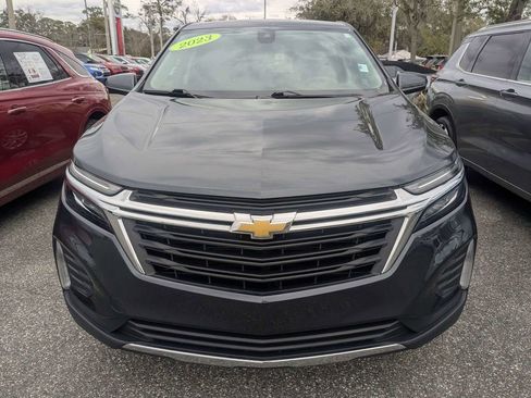 Used 2023 Chevrolet Equinox LT image 3