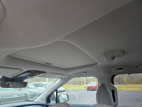 New 2026 Kia Carnival SX FWD image 21
