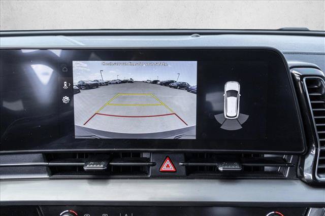 Used 2023 Kia Sportage EX FWD image 17
