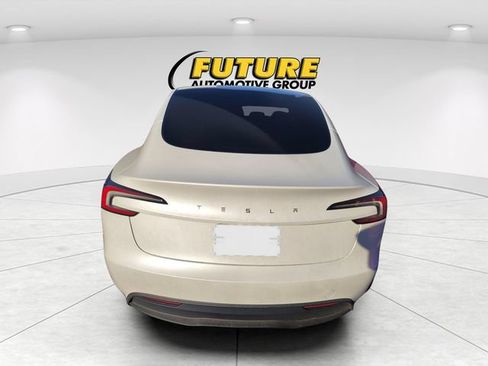 Used 2025 Tesla Model 3 Long Range RWD image 4