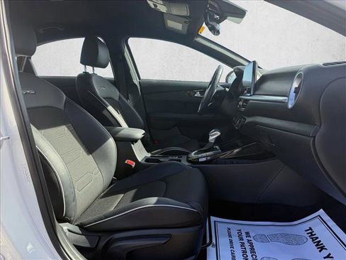 Used 2024 Kia Forte GT-Line image 19