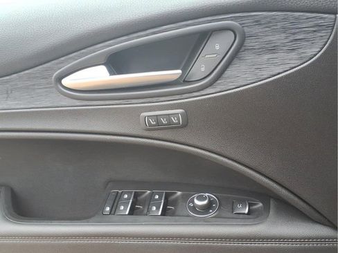 Used 2023 Alfa Romeo Stelvio Sprint image 20