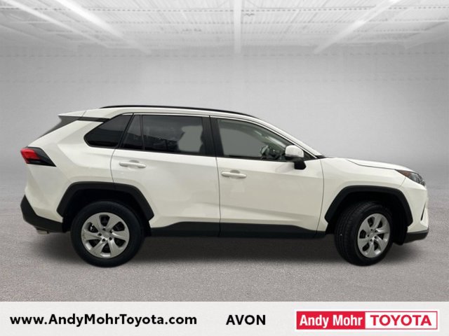 Used 2021 Toyota RAV4 LE AWD/4WD image 9