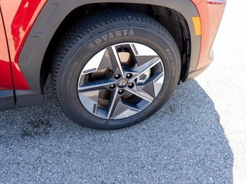 Used 2026 Hyundai Tucson SEL Plus FWD image 9